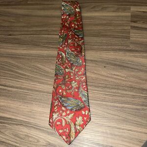 Oscar de la Renta Couture Neck Tie‎ 100% Silk Red Paisley